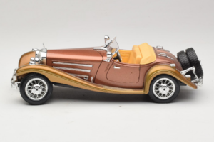 Mercedes 500K Roadster Cuivre Metallic Bburago 1:18 3020-P1 Métal — image 4 sur 8