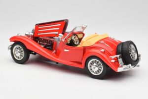 Mercedes 500K Roadster Rouge Bburago 1:18 3020 Métal — image 5 sur 8
