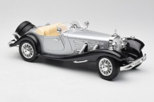 Mercedes 500K Roadster Argent Bburago 1:18 3020-M1 Métal — image 6 sur 8