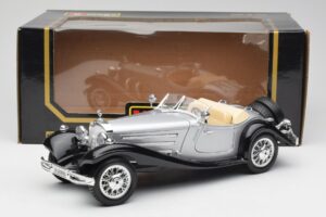Mercedes 500K Roadster Argent Bburago 1:18 3020-M1 Métal — image 8 sur 8