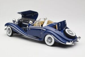 Mercedes 500K Special Roadster Bleu Maisto 1:18 56059 Métal — image 5 sur 8