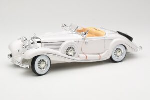 Mercedes 500K Special Roadster Blanc Premiere Edition Maisto 1:18 536055 Métal