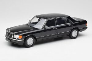 Mercedes 560 SEL W126 Noir Édition Concessionnaire Norev 1:18 B66040599 Métal