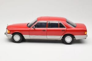 Mercedes 560 SEL W126 Rouge Norev 1:18 183463 Métal — image 4 sur 8
