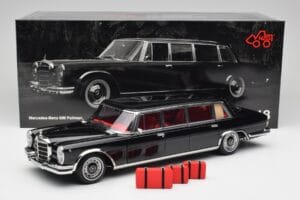 Mercedes 600 Pullman W100 Noir NZG 1:18 1071/50 Métal — image 8 sur 8