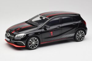 Mercedes A-Class W176 AMG Noir Norev 1:18 183596 Métal