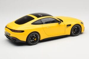 Mercedes AMG GT 43 C192 Turbo Sun Yellow NZG 1:18 B66960587 Métal — image 3 sur 8