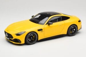 Mercedes AMG GT 43 C192 Turbo Sun Yellow NZG 1:18 B66960587 Métal