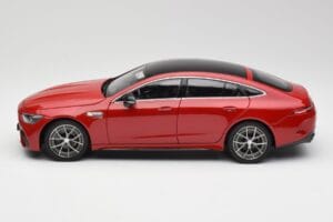 Mercedes AMG GT 63 S X290 Jupiter Rouge Norev 1:18 B66961039 Métal — image 4 sur 8