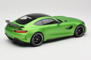 Mercedes AMG GT R C190 Vert Mat Minichamps 1:18 155036020 Métal — image 2 sur 6