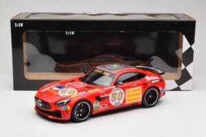 Mercedes AMG GT R C190 Or Rosé Minichamps 1:18 155036024 Métal — image 6 sur 6