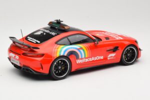 Mercedes AMG GT R C190 Safety Car F1 Mugello GP 2020 Minichamps 1:18 155036094 Métal — image 2 sur 6