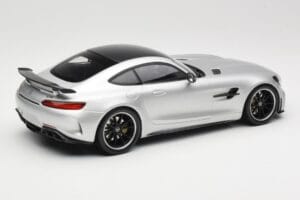 Mercedes AMG GT R C190 Argent Minichamps 1:18 155036025 Métal — image 2 sur 6