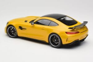 Mercedes AMG GT R C190 Jaune Minichamps 1:18 155036021 Métal — image 5 sur 6