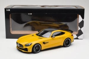 Mercedes AMG GT R C190 Jaune Minichamps 1:18 155036021 Métal — image 6 sur 6