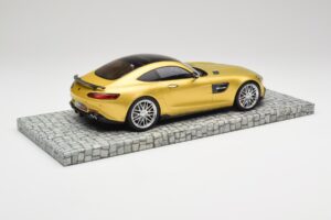 Mercedes Brabus AMG GT S C190 600 Desert Or Minichamps 1:18 107032522 Métal — image 2 sur 6