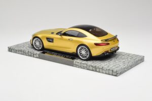 Mercedes Brabus AMG GT S C190 600 Desert Or Minichamps 1:18 107032522 Métal — image 5 sur 6