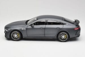 Mercedes AMG GT 63 S X290 Aero Package Designo Selenite Gris Magno Norev 1:18 B66961038 Métal — image 4 sur 8