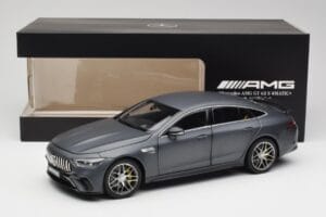 Mercedes AMG GT 63 S X290 Aero Package Designo Selenite Gris Magno Norev 1:18 B66961038 Métal — image 8 sur 8