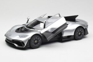 Mercedes AMG One Hightech Argent NZG 1:18 B66961043 Métal — image 2 sur 8