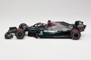 Mercedes AMG Petronas W11 #63 G. Russell Sakhir GP 2020 Minichamps 1:18 110201663 Métal — image 3 sur 6