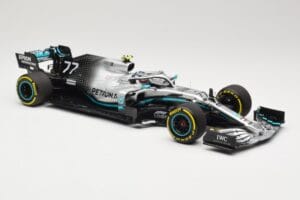 Mercedes AMG Petronas Motorsport W10 #77 V. Bottas 2nd Place Chinese GP 2019 Minichamps 1:18 110190377 Métal — image 4 sur 6
