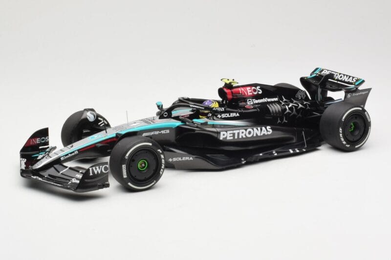Mercedes AMG Petronas W15 E Performance #44 L. Hamilton 2024 Minichamps 1:18 110240144 Métal