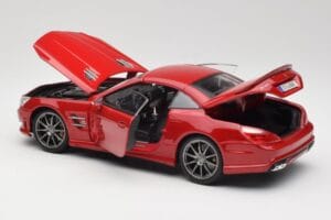 Mercedes AMG SL 63 R231 Rouge Maisto 1:18 36199 Métal — image 5 sur 8