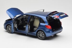 Mercedes B-Class W246 Lotus Bleu Métallisé Norev 1:18 B66961410 Métal — image 5 sur 8