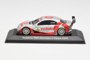 Mercedes C-Class C203 #1 Vodafone AMG B. Schneider DTM 2004 Minichamps 1:43 B66962207 Métal