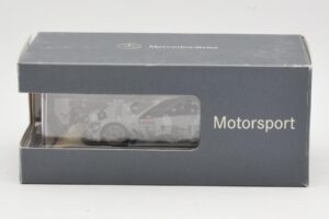 Mercedes C-Class C204 DTM #7 P. di Resta DTM 2010 Minichamps 1:43 B66961413 Métal — image 4 sur 4