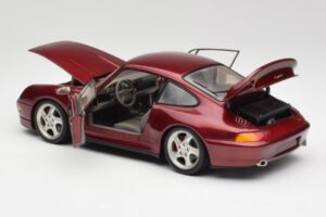 Mercedes C-Class W204 Avantgarde Obsidian Noir AUTOart 1:18 76264-R1 Métal — image 5 sur 8