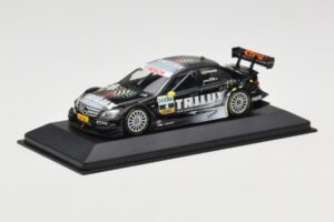 Mercedes C-Class W204 #4 Team AMG Mercedes R. Schumacher DTM 2009 Minichamps 1:43 400093904 Métal — image 2 sur 4