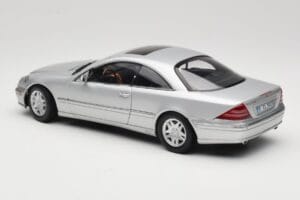 Mercedes CL 500 C215 Argent AUTOart 1:18 B66962152 Métal — image 7 sur 8