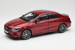 Mercedes CLA C117 Designo Patagonia Rouge Métallisé Norev 1:18 B66960131 Métal