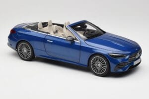 Mercedes CLE Cabriolet A236 Bleu Norev 1:18 B66960653 Métal — image 7 sur 9
