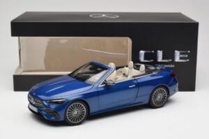 Mercedes CLE Cabriolet A236 Bleu Norev 1:18 B66960653 Métal — image 9 sur 9