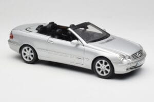 Mercedes CLK 500 Cabriolet Elegance A209 Argent Kyosho 1:18 B66962172 Métal — image 6 sur 8