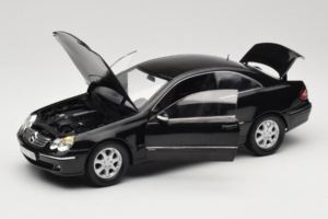 Mercedes CLK C209 Black Metallic Kyosho 1:18 B66962149 Métal — image 2 sur 8