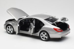 Mercedes CLS C218 Designo Alubeam Titanium Norev 1:18 B66961298 Métal — image 5 sur 8