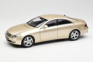 Mercedes CLS C219 Beige Clair Or Kyosho 1:18 08401LBE Métal