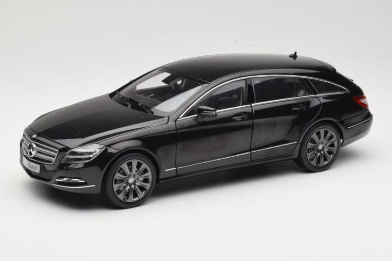 Mercedes CLS Shooting Brake X218 Obsidian Black Norev 1:18 B66960115 Métal