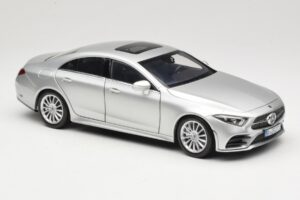 Mercedes CLS C257 Argent Norev 1:18 183489 Métal — image 6 sur 8
