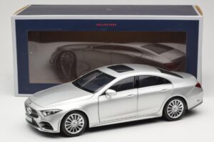 Mercedes CLS C257 Argent Norev 1:18 183489 Métal — image 8 sur 8