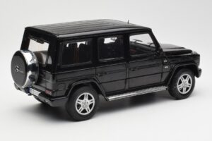 Mercedes G 500 W463 Noir Dealer Edition AUTOart 1:18 B66962143 Métal — image 3 sur 8