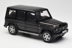 Mercedes G 500 W463 Noir Dealer Edition AUTOart 1:18 B66962143 Métal — image 6 sur 8