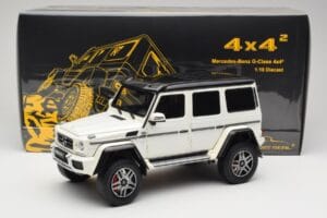 Mercedes G 63 AMG 4x4 Squared Polar White Almost Real 1:18 820203 Métal — image 8 sur 8
