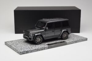 Mercedes G-Class W463 Brabus V12 800 Widestar Gris Minichamps 1:18 107032300 Métal — image 6 sur 6