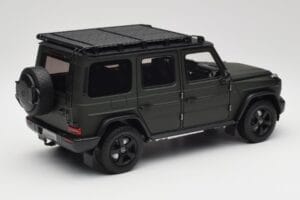 Mercedes G-Class W465 Olive Norev 1:18 B66960662 Métal — image 3 sur 8