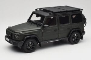 Mercedes G-Class W465 Olive Norev 1:18 B66960662 Métal